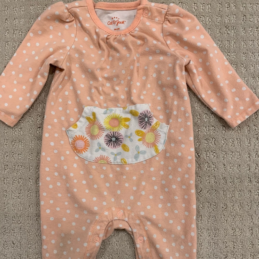 One piece with pocket